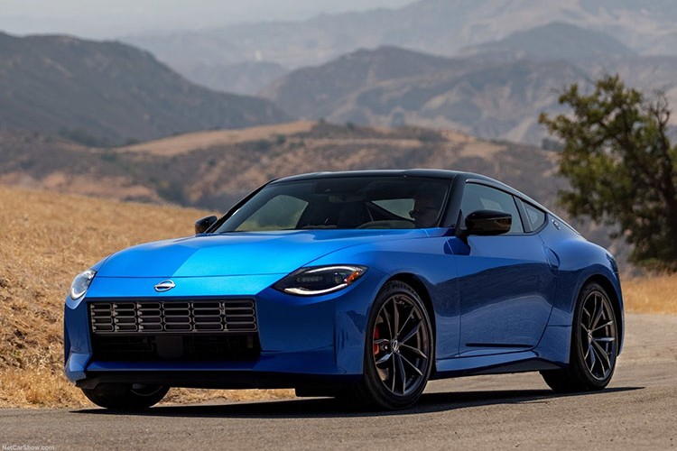 Nissan Z efsanesi küllerinden doğuyor