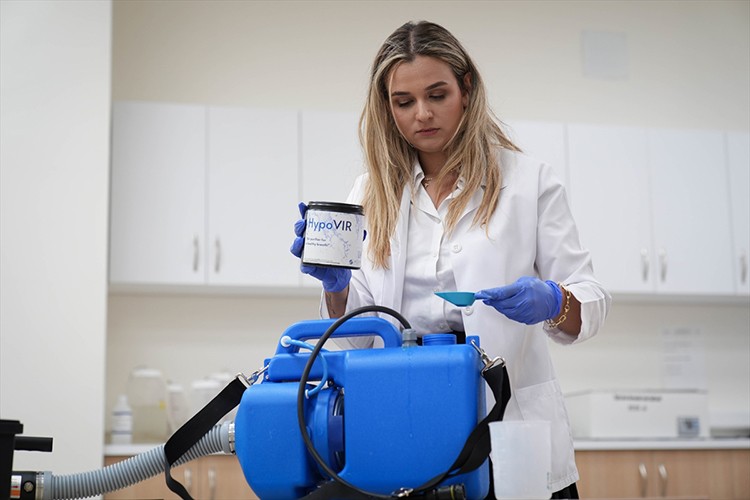 Kurduğu şirketle teknoloji geliştirip satıyor