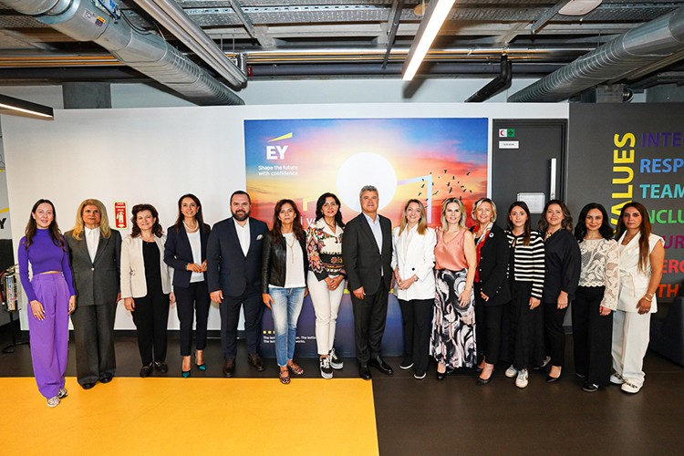EY Girişimci Kadın Liderler Programı'nın 2025 sınıfı belli oldu