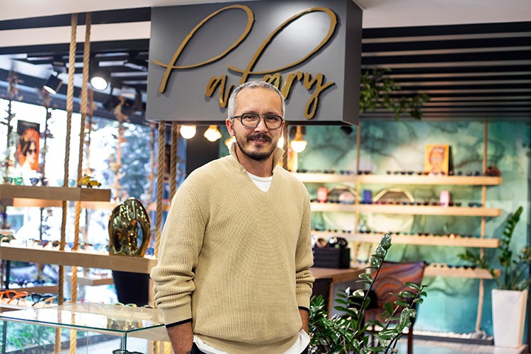 Güneş Gözlüğü Modası Çocukların Göz Sağlığını Tehdit Ediyor