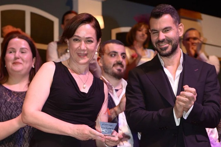 Sanat ve ödüllerin buluştuğu gece