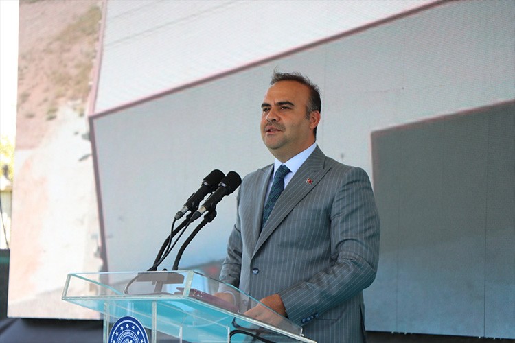 "İhracatımızda tarihi bir rekora imza attık"