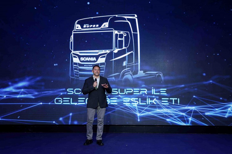 Scania, 500 Adet Super ile Tarihinin En Büyük Teslimatını Sağlık Lojistik'e Yaptı