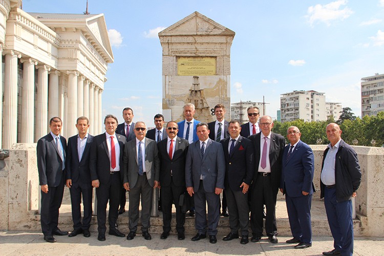 Makedonya'da VIP ilgi