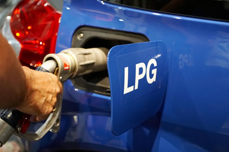 Geçiş döneminin yakıtı LPG olacak