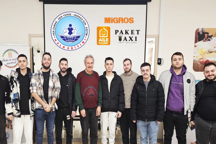 MOTO KURYELERE EĞİTİM VE İŞ FIRSATI