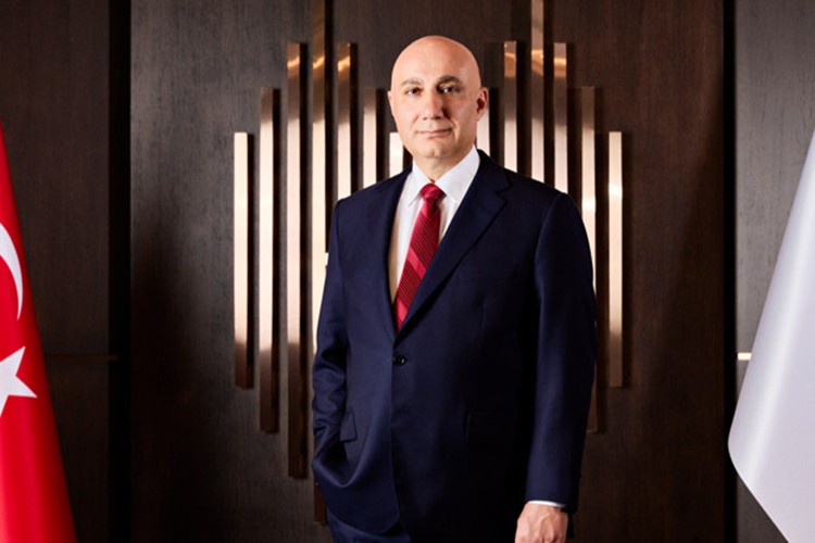 Halkbank'ın büyüklüğü 4,3 trilyon TL 'ye yükseldi