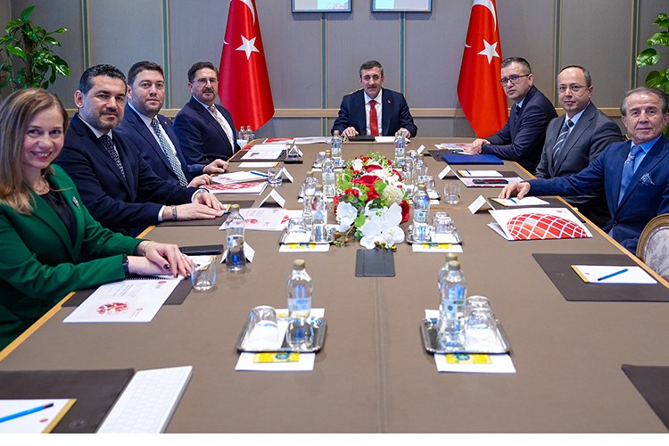 Seramik sektörü küresel rekabet için politika desteği talep etti