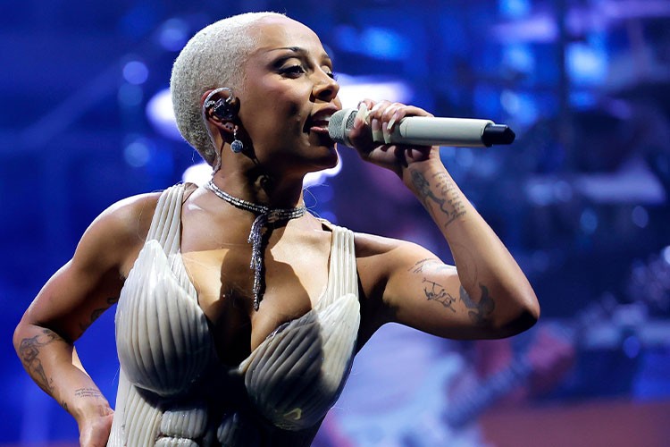 Coachella Festival'nde Sahne Aldı