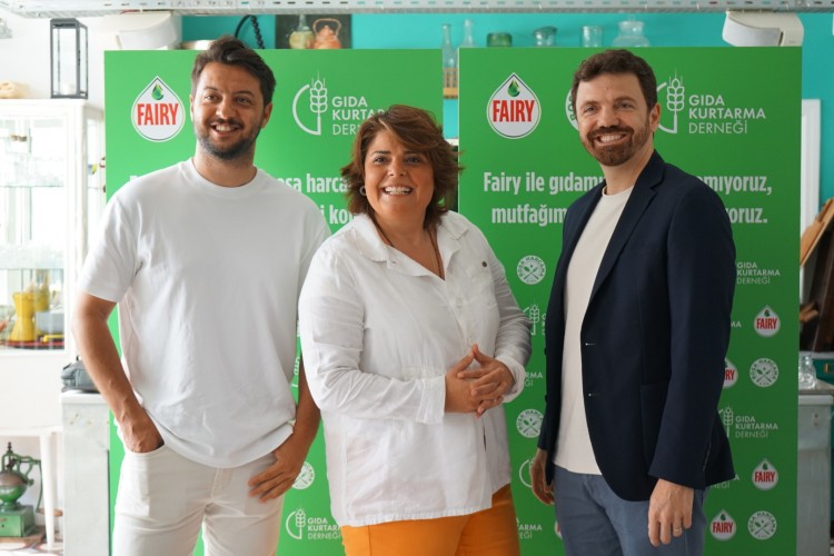 Fairy, GKTD ve Refika Birgül ile Boşa Harcama Diyerek Mutfaklara Bereket Getiriyor