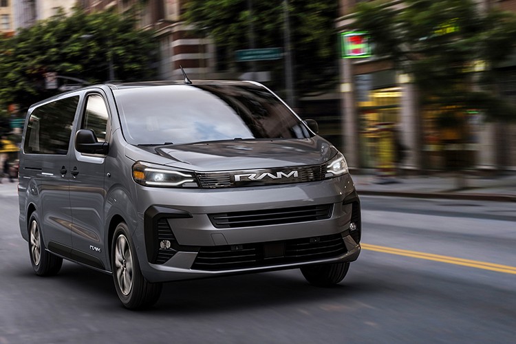 Tofaş ABD'ye geri dönüyor