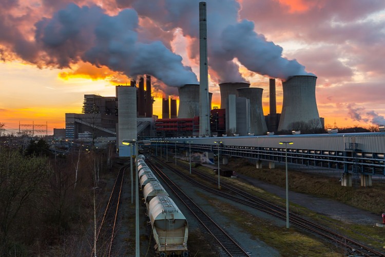 Jeotermal için yeni yatırımlara ihtiyaç var