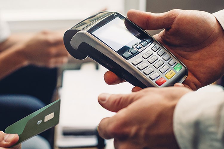 Kartlı ödemeler temmuzda 2,16 trilyon lira oldu