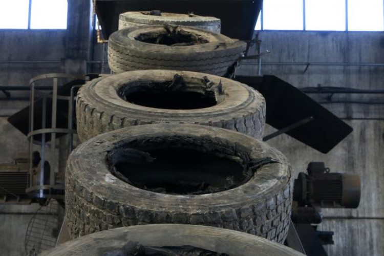 423 bin ton hurda lastik ekonomiye kazandırıldı