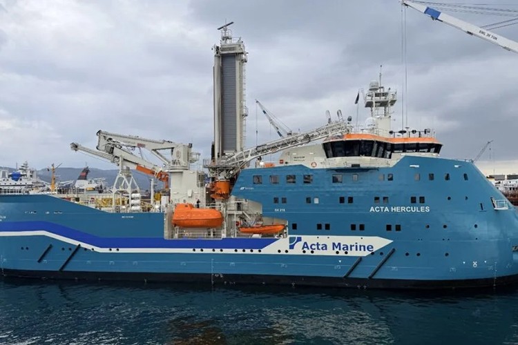 Yalova'da inşa edilen gemi hizmete alındı