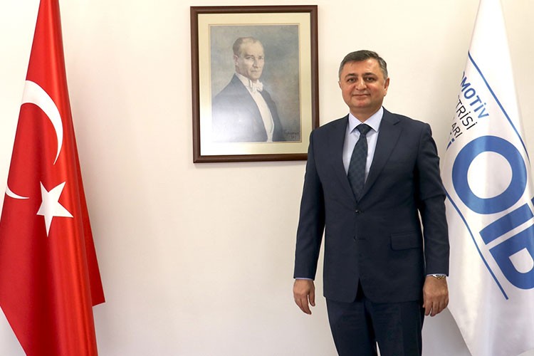 Otomobil ihracatındaki büyümenin 2025'te de sürdürülmesi hedefleniyor