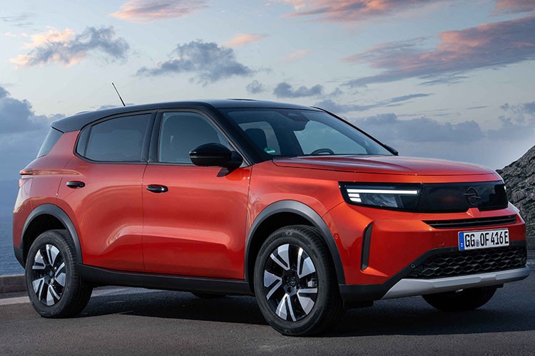 Yeni Opel Frontera İlkbaharda Türkiye'de