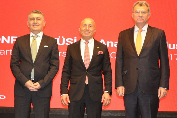 "Savaş Türkiye'nin ekonomik kırılganlığını artırıyor"