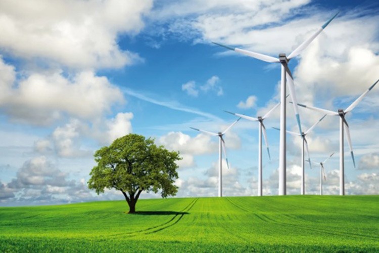 Dünyada yapımı süren 3 enerji projesinden 2'si temiz kaynaklı