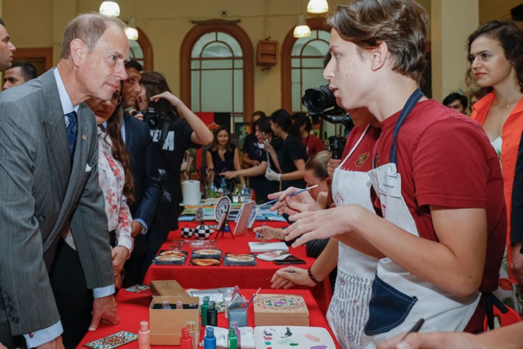 Edinburgh Dükü, Kabataş Erkek Lisesi'nde