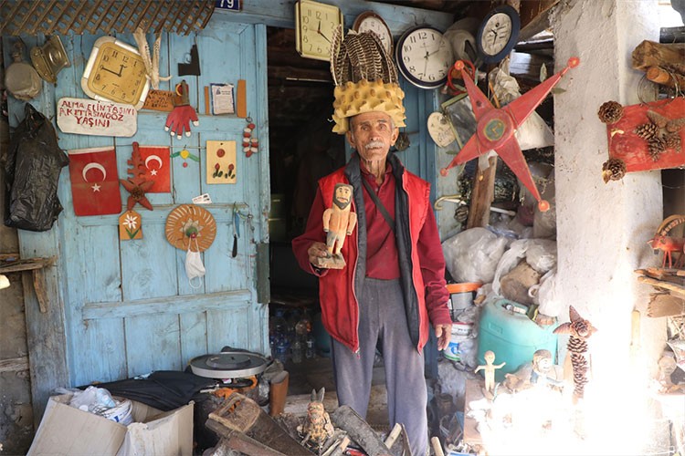 Taş ve ağaç parçaları dekoratif ürünlere dönüşüyor