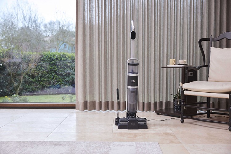 Süpüren ve silen süpürge