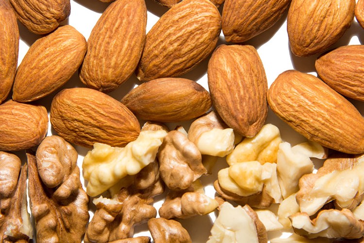 Badem ve ceviz ithalatına ek mali yükümlülük getirildi