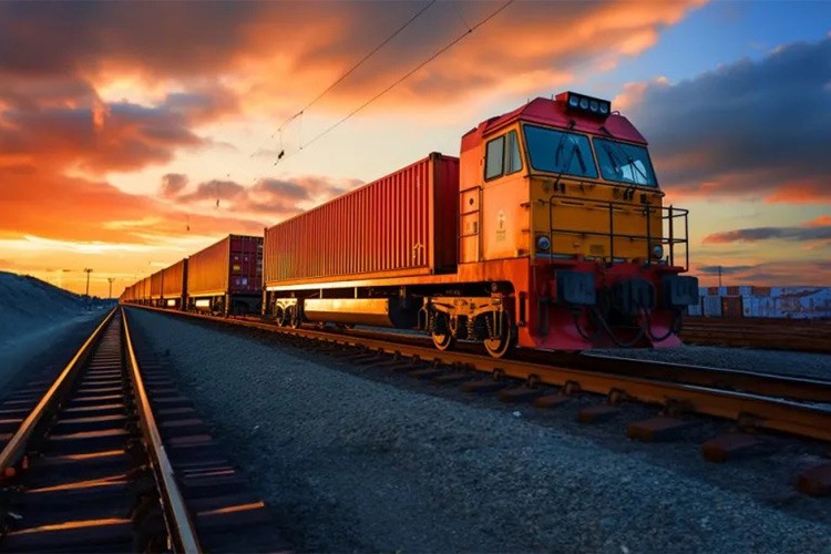 OSB'ler demir yoluna bağlanıyor