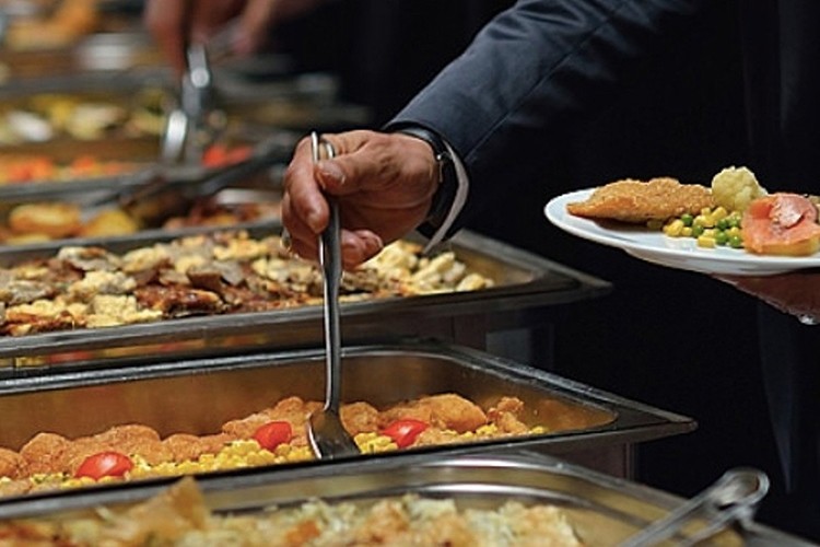 Çalışanların 2023'te günlük yemek bedeli 118 lira oldu