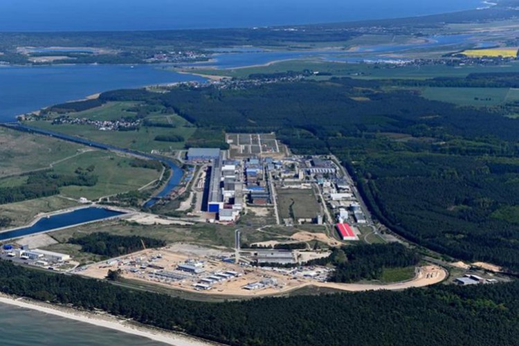 "Kuzey Akım 2 bu yıl bitecek"