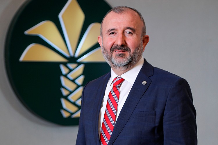 Üniversiteli gençler fikirleriyle yarışacak