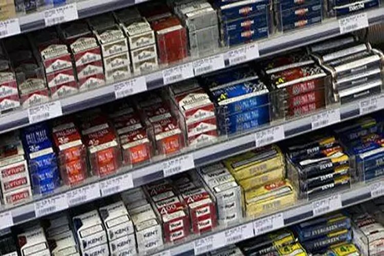 Sigaraya peş peşe zam