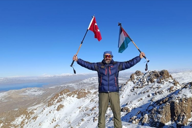 4 saatlik zorlu tırmanış gerçekleşti