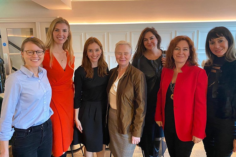 Hedef daha çok kadın