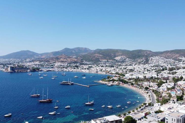 Türkiye'nin turizm geliri ilk çeyrekte arttı