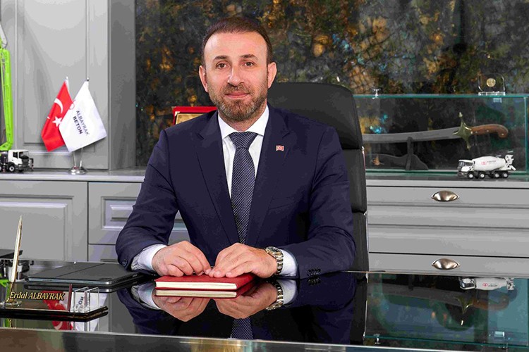 "Kalifiye eleman sorununun çözümü için devlet-özel sektör el ele vermeli"