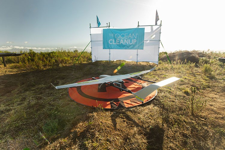 Yapay zeka kullanarak okyanus plastik temizliğini hızlandıracak