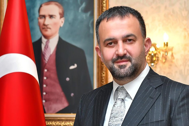 Sevgililer Günü çiçekçileri bir telefon uzaktı