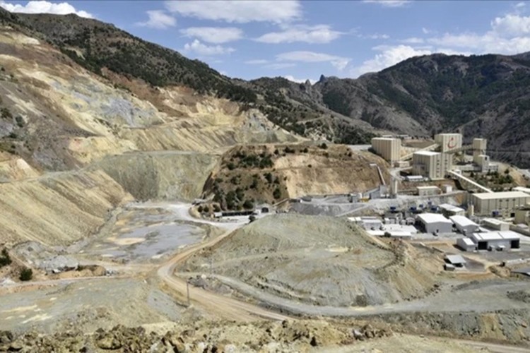 CVK Madencilik krom satışında anlaştı