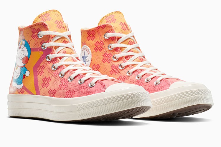 Converse, Doraemon'un gelecekten gelen büyüsünü kutluyor