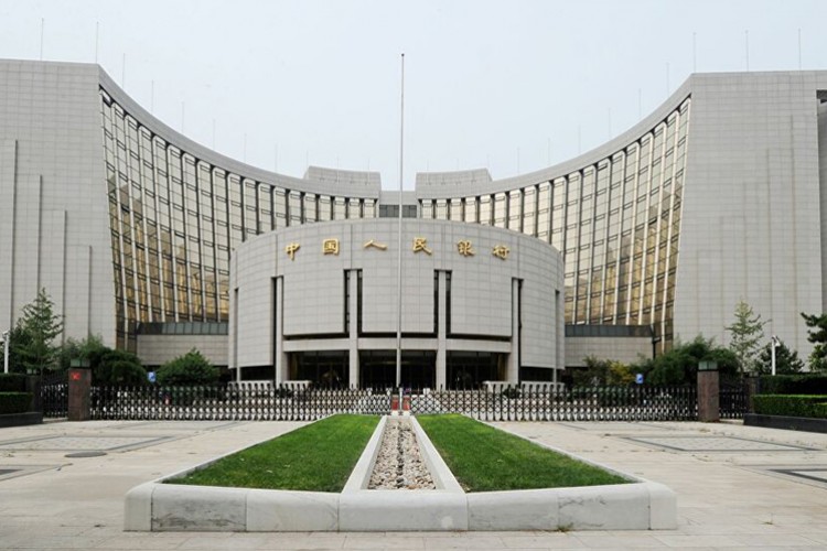 Son 5 yılın en büyük faiz indirimi