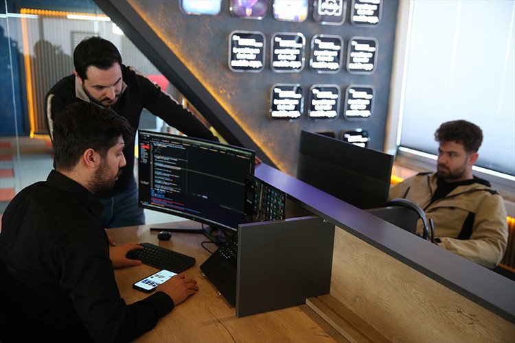 Dicle Teknokent'ten 70'i aşkın ülkeye yazılım alanında ihracat