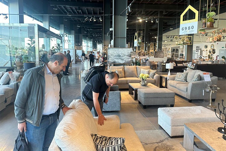 Mobilya ihracatçıları Körfez'e çıktı