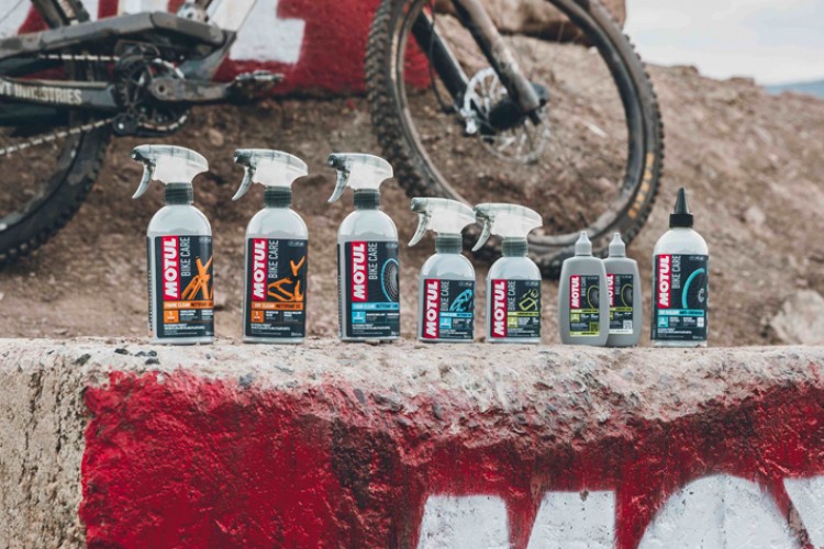 Motul Artık Bisikletleri de Koruma Altına Alıyor!