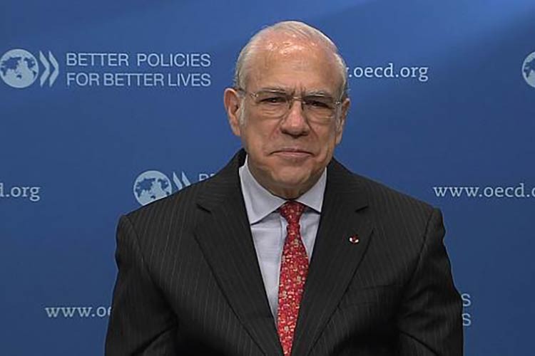 Ekonomi batabilir de çıkabilir de...