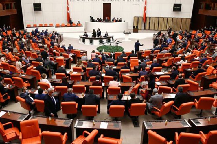 Asgari ücretten vergi alınmaması kabul edildi