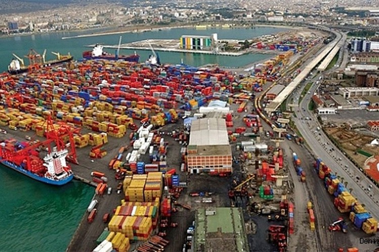 Türk limanlarından elleçlenen yük miktarı arttı