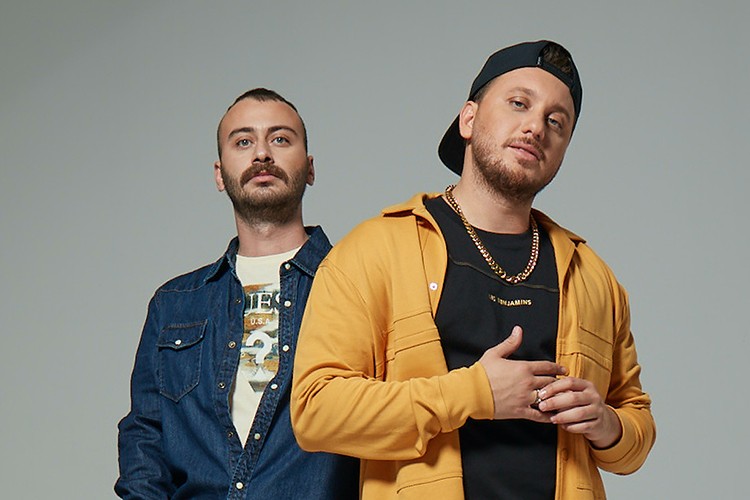 Anıl Piyancı ve Kaan Boşnak'tan yeni şarkı sürprizi