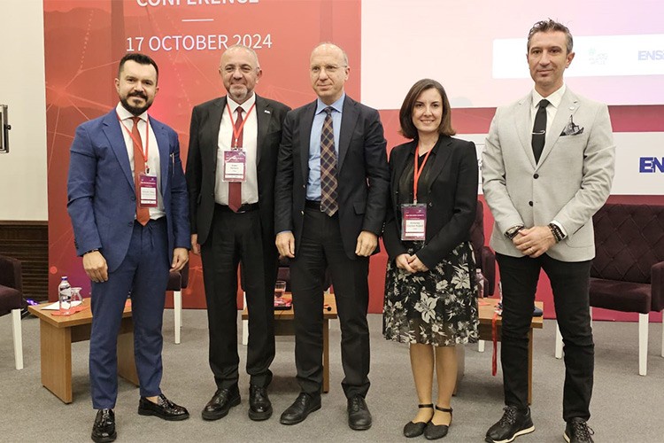 Rüzgar enerjisinde hava durgun