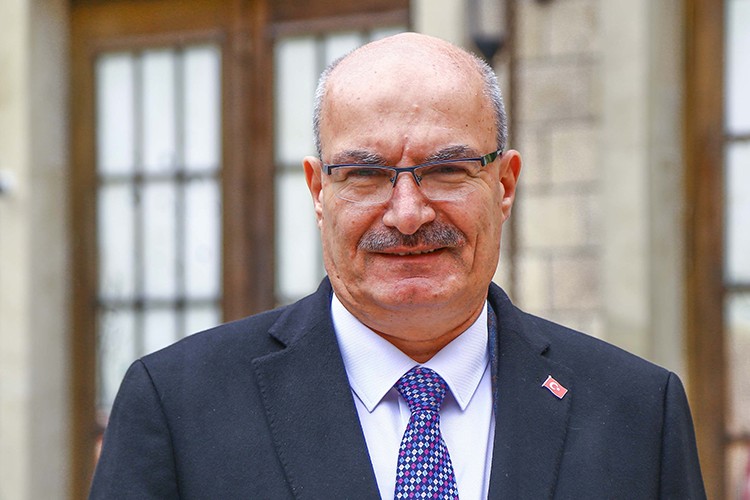 Üretici firmalara sözleşme uyarısı